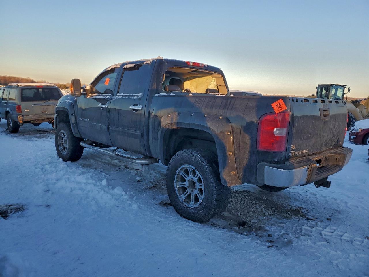 2013 CHEVROLET SILVERADO K1500 LT — Фото 2 из 12