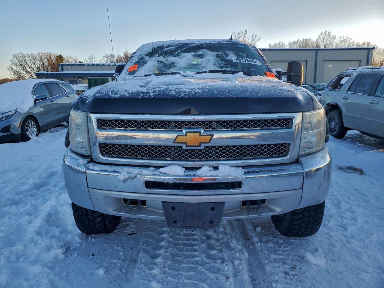 2013 CHEVROLET SILVERADO K1500 LT — Фото 5 из 12