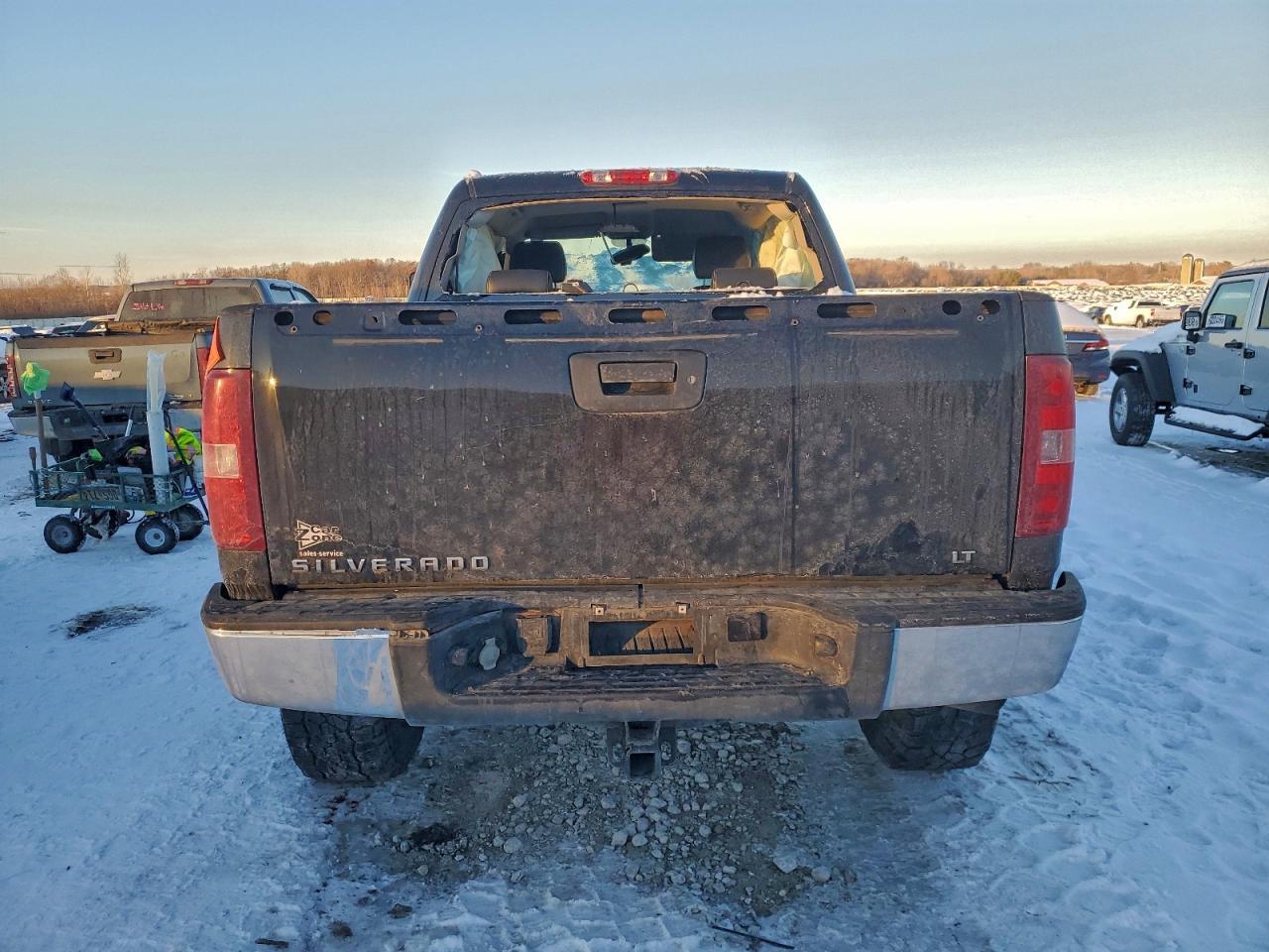 2013 CHEVROLET SILVERADO K1500 LT — Фото 6 из 12