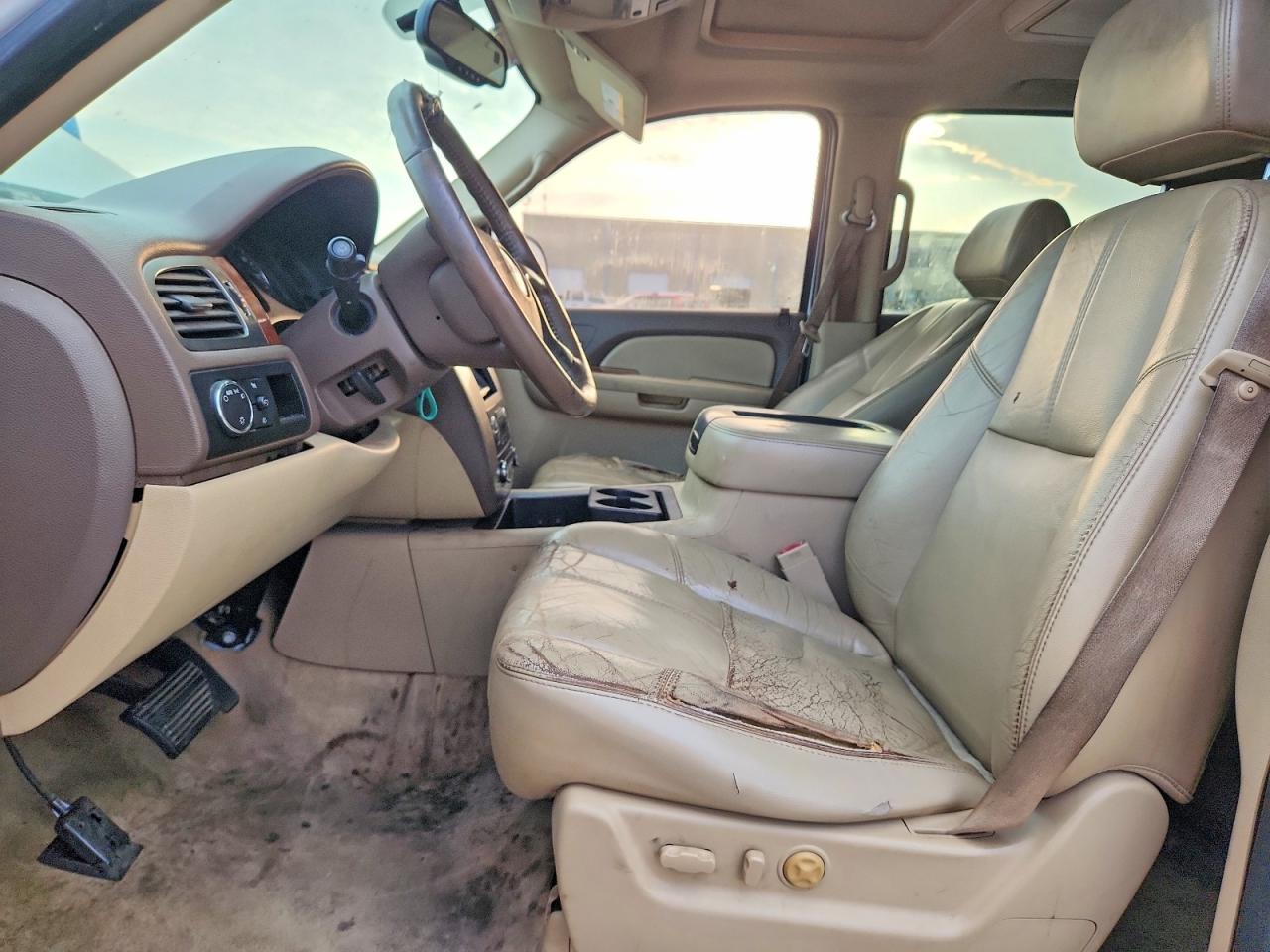2007 GMC YUKON XL C1500 — Фото 7 из 12
