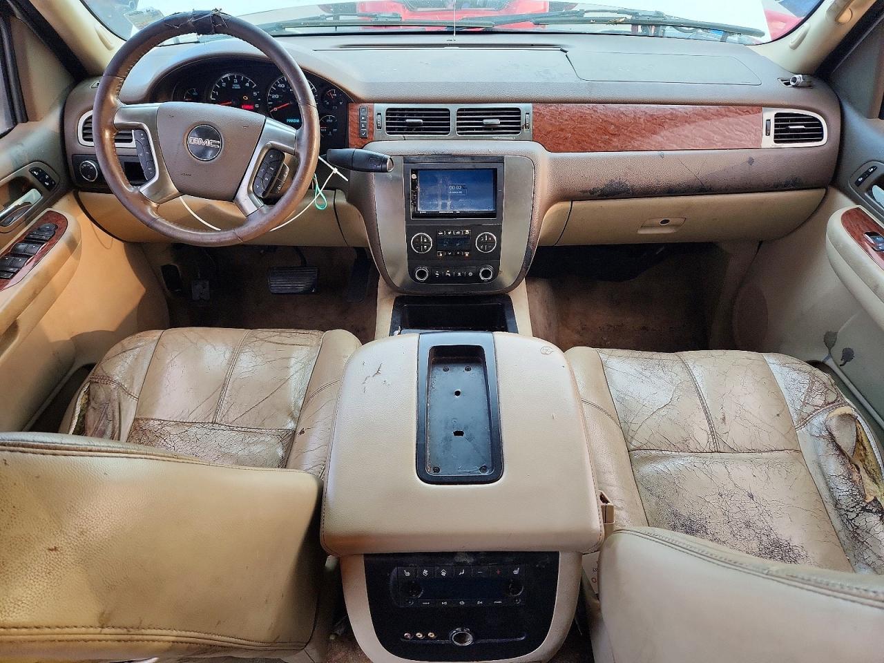 2007 GMC YUKON XL C1500 — Фото 8 из 12