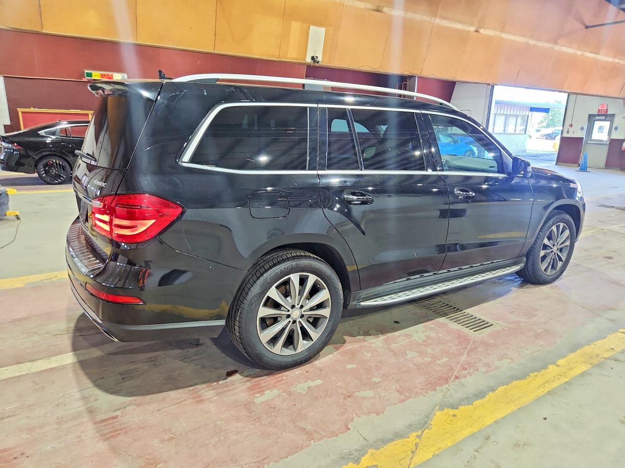 2016 MERCEDES-BENZ GL 450 4MATIC — Фото 3 из 13