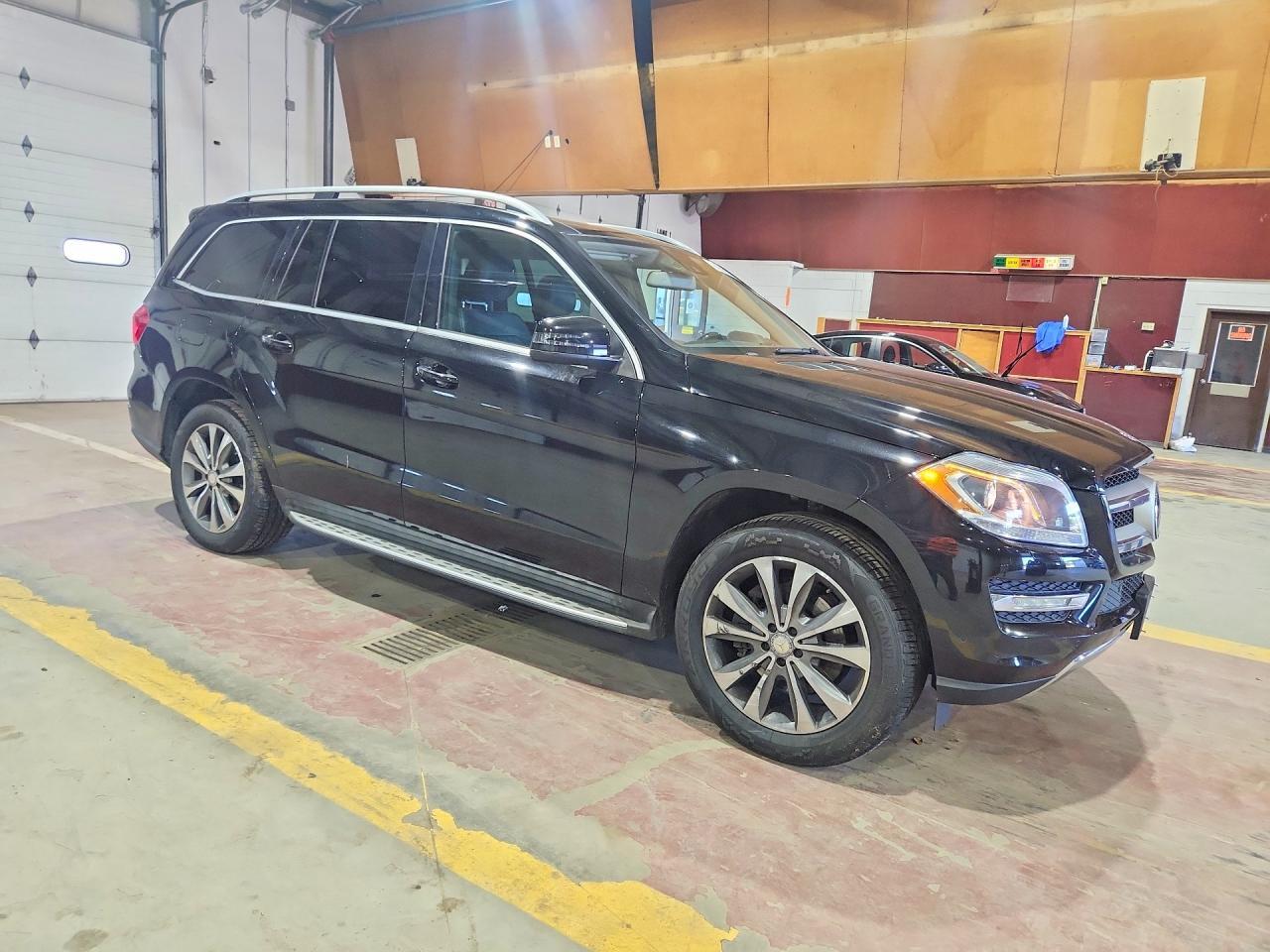 2016 MERCEDES-BENZ GL 450 4MATIC — Фото 4 из 13