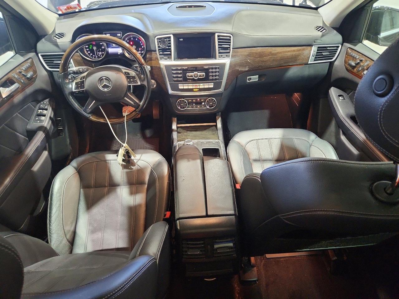 2016 MERCEDES-BENZ GL 450 4MATIC — Фото 8 из 13