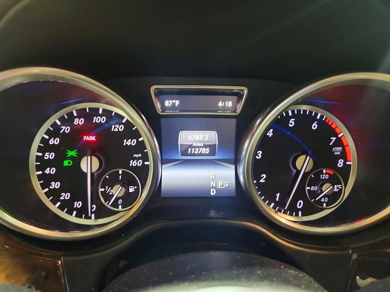 2016 MERCEDES-BENZ GL 450 4MATIC — Фото 9 из 13