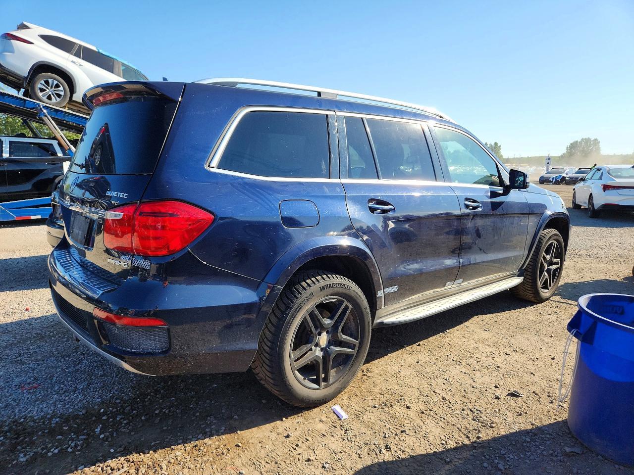 2016 MERCEDES-BENZ GL 350 BLUETEC — Фото 3 из 13