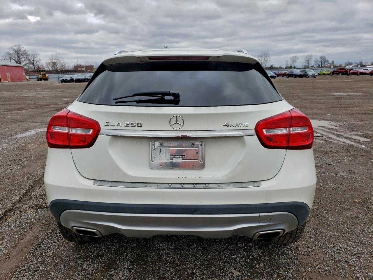 2016 MERCEDES-BENZ GLA 250 4MATIC — Фото 6 из 13