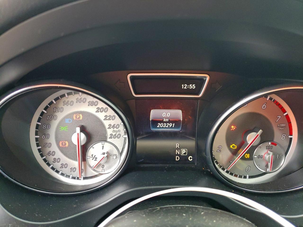2016 MERCEDES-BENZ GLA 250 4MATIC — Фото 9 из 13