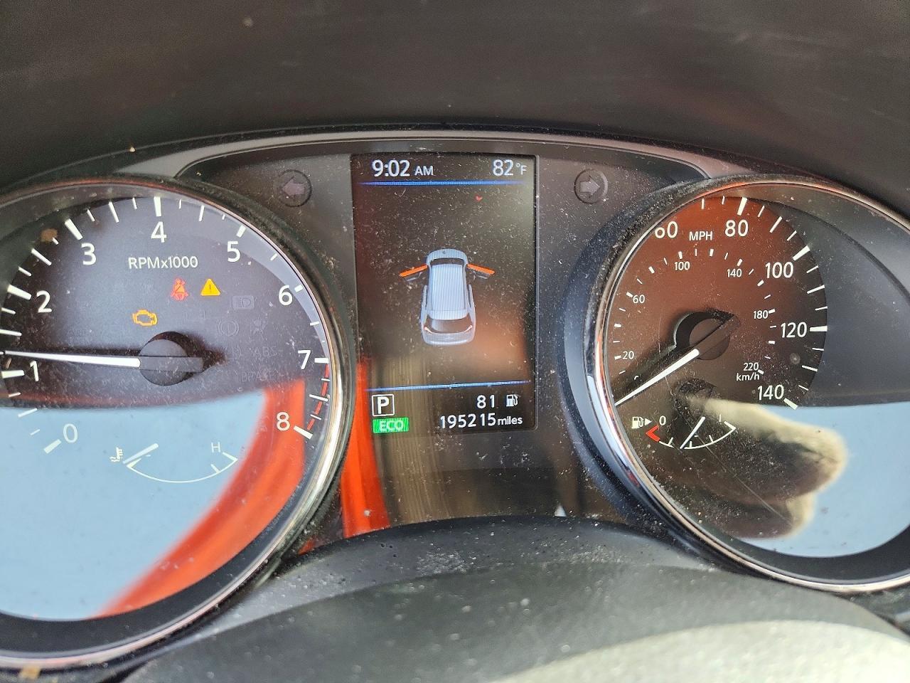 2020 NISSAN ROGUE SV — Фото 9 из 13