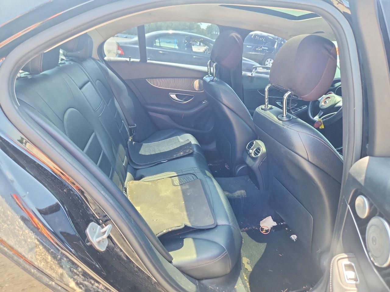 2016 MERCEDES-BENZ C 300 — Фото 10 из 12