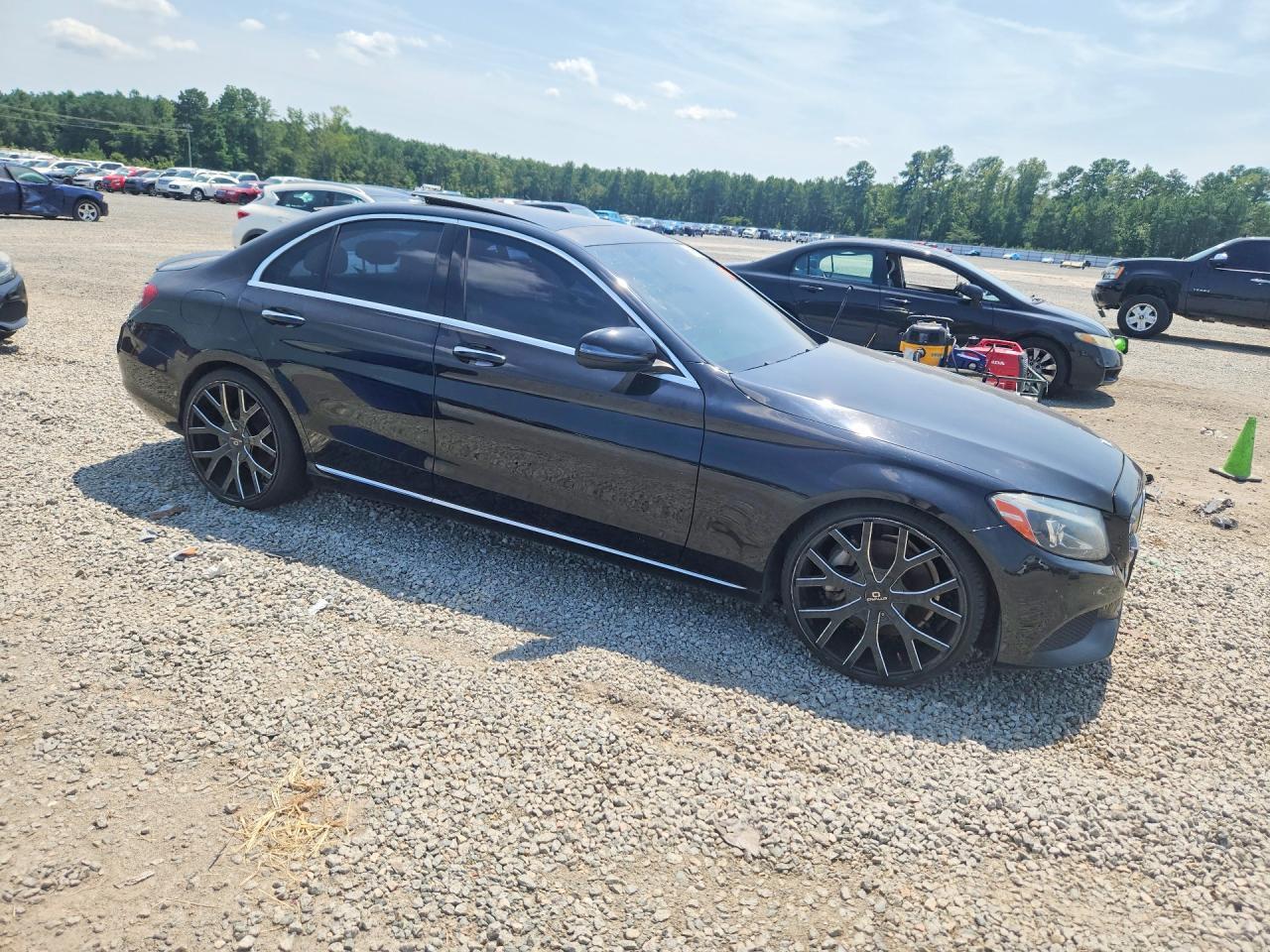 2016 MERCEDES-BENZ C 300 — Фото 4 из 12