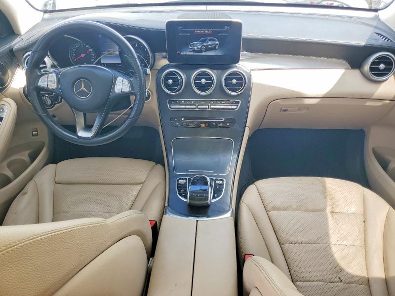 2016 MERCEDES-BENZ GLC 300 — Фото 8 из 15