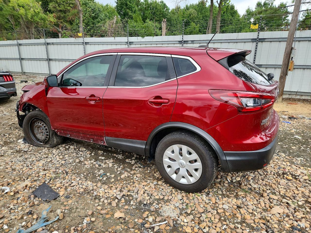 JN1BJ1CV6LW257994 2020 NISSAN ROGUE SPORT photo no. 2