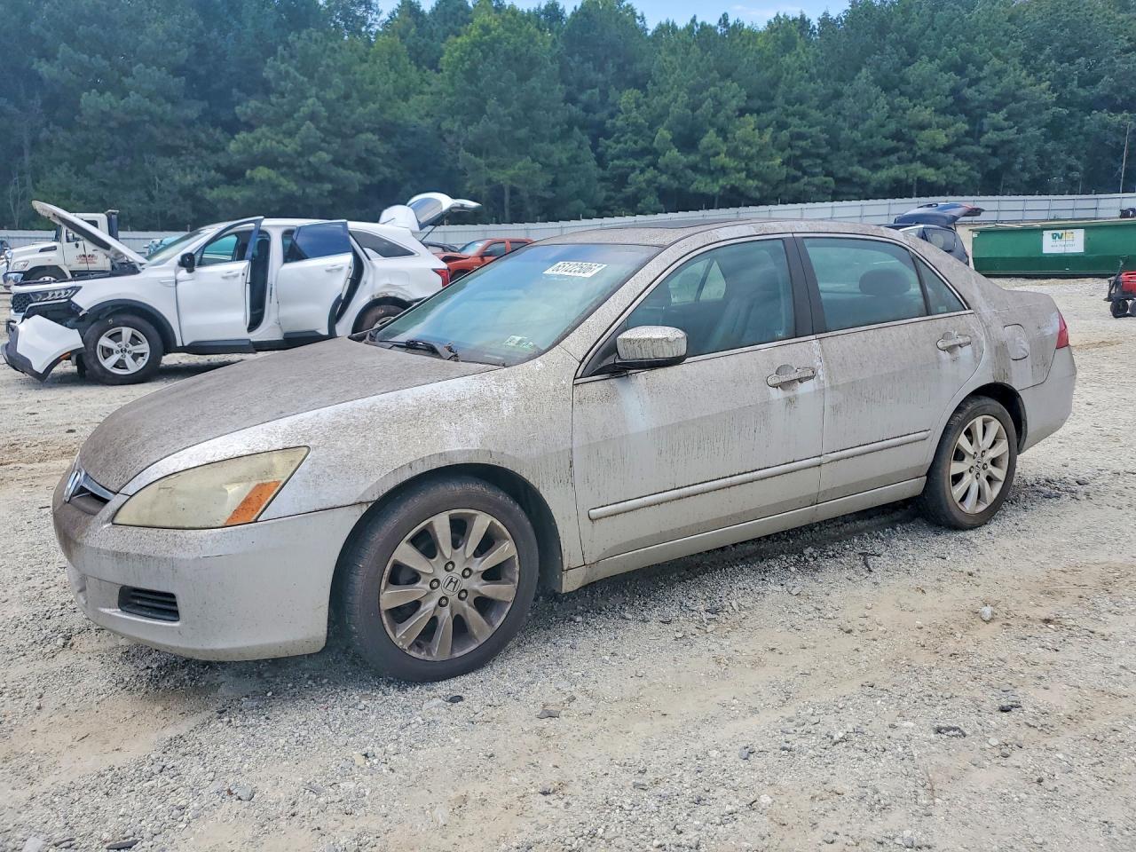 1HGCM665X7A072708 2007 HONDA ACCORD photo no. 1