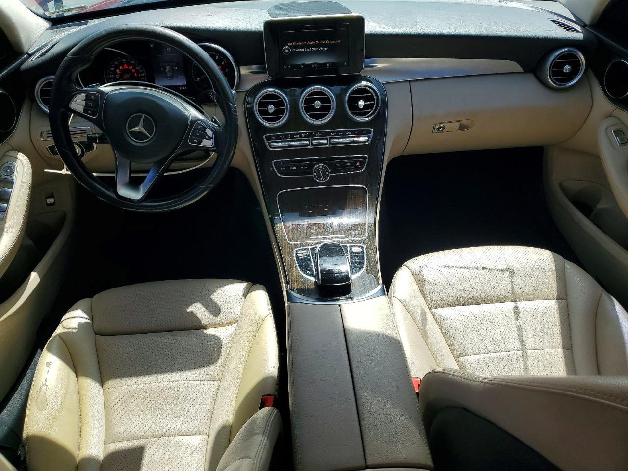 2016 MERCEDES-BENZ C 300 — Фото 8 из 12