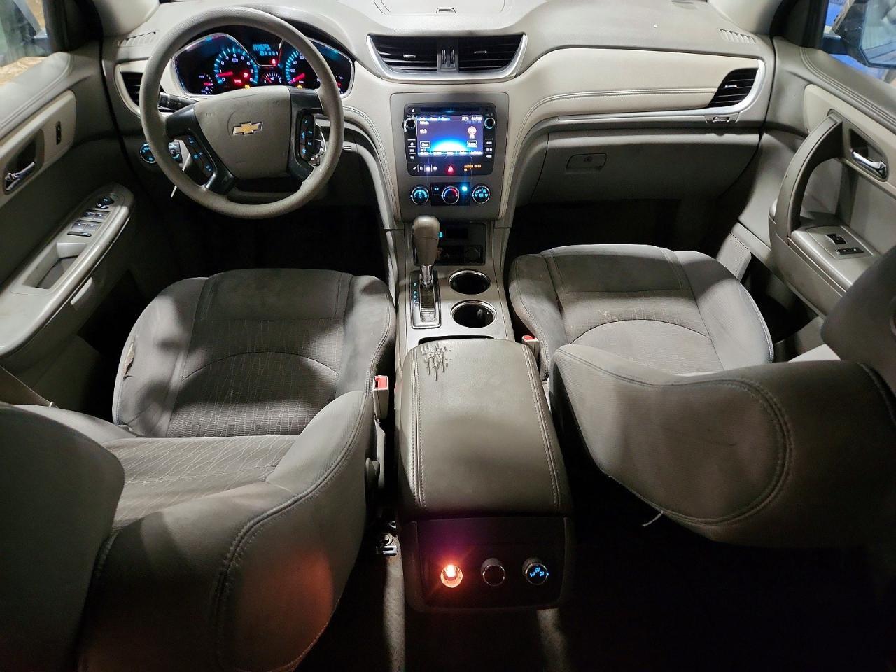 2013 CHEVROLET TRAVERSE LS — Фото 8 из 13