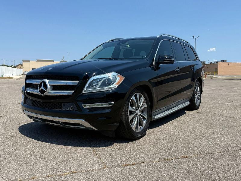 2016 MERCEDES-BENZ GL 350 BLUETEC — Фото 2 из 10