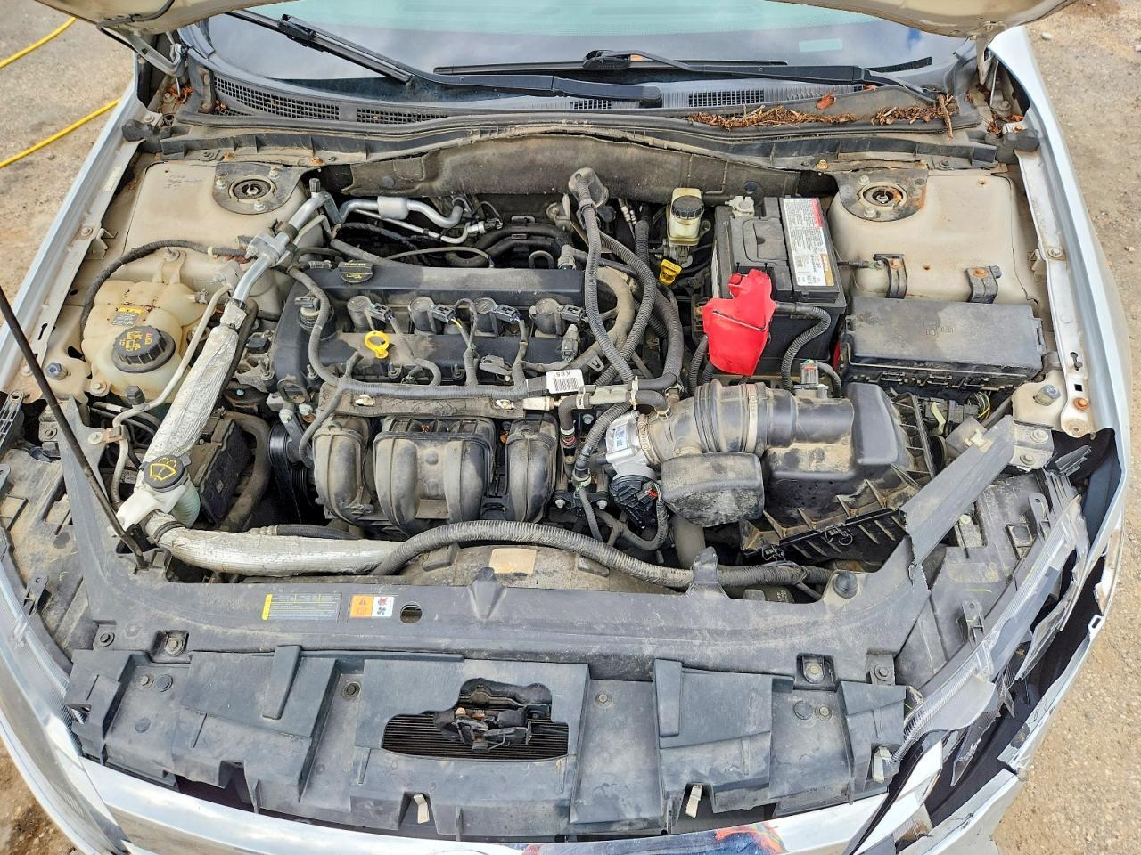 2010 FORD FUSION SE — Фото 11 из 12