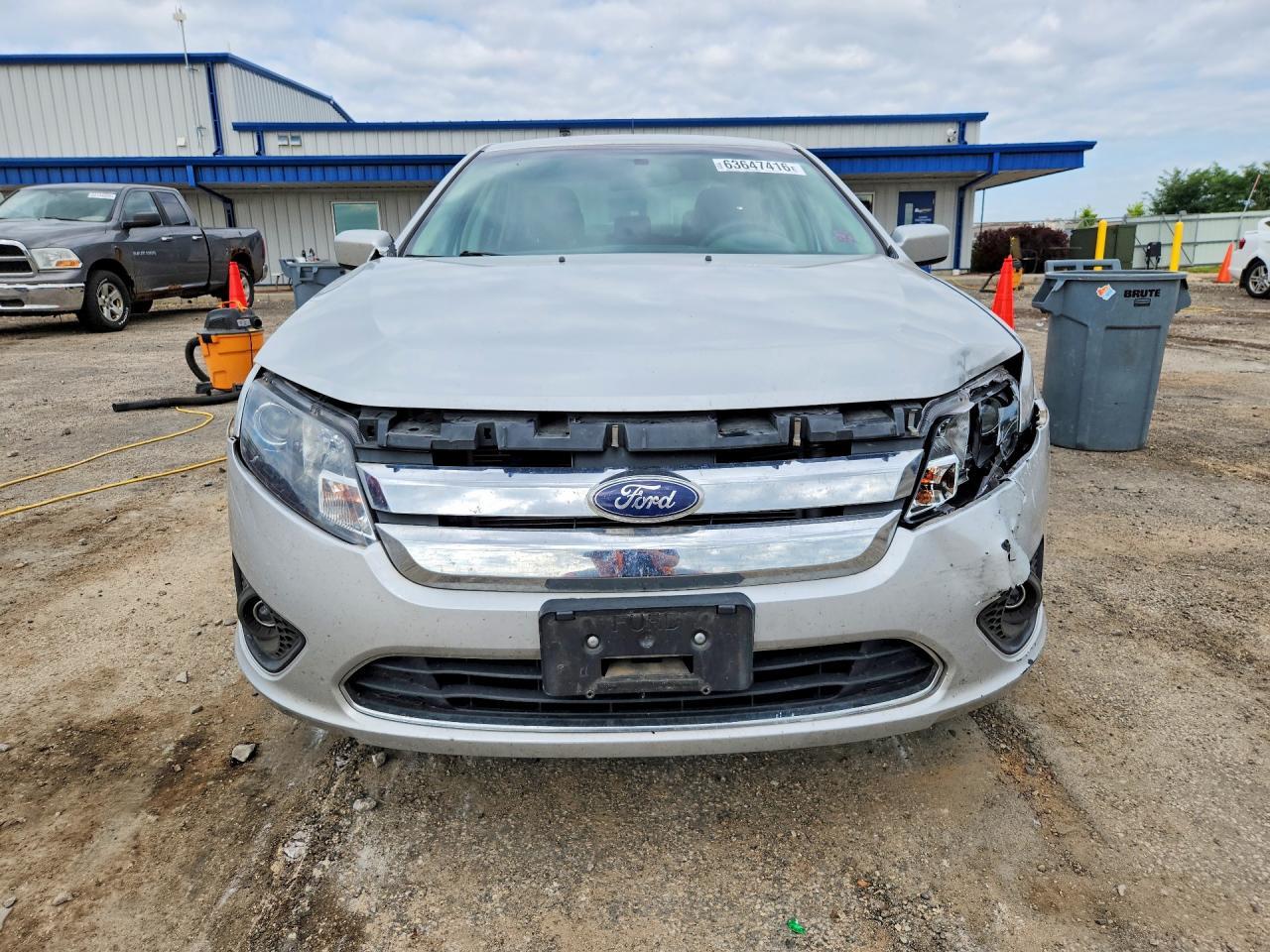 2010 FORD FUSION SE — Фото 5 из 12