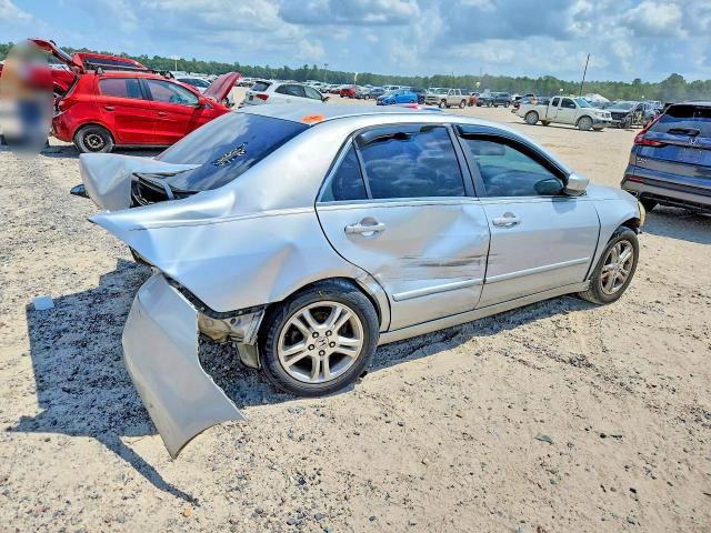 JHMCM56397C003907 2007 HONDA ACCORD photo no. 3