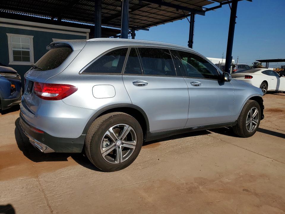 2016 MERCEDES-BENZ GLC 300 — Фото 3 из 14