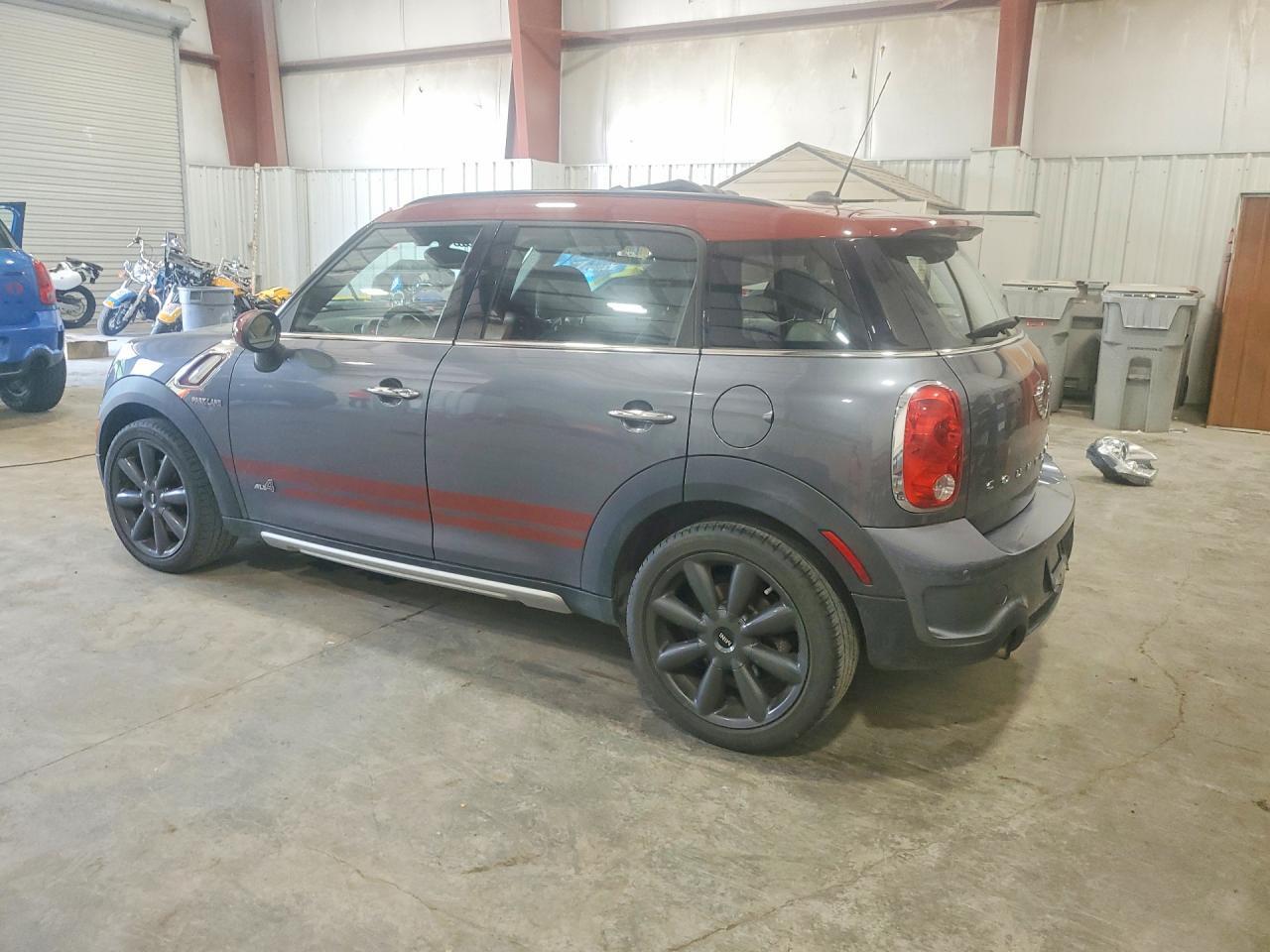 2016 MINI COOPER S COUNTRYMAN — Фото 2 из 12