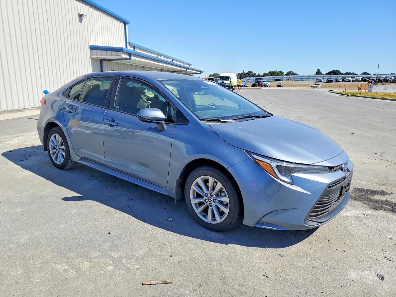 2024 TOYOTA COROLLA HYBRID LE — Фото 4 из 12