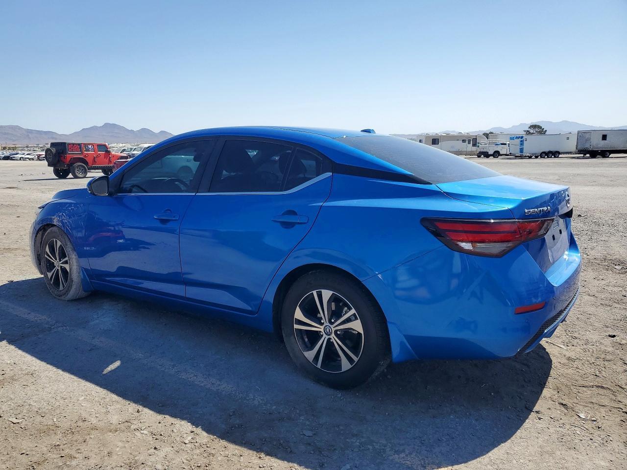 2020 NISSAN SENTRA SV — Фото 2 из 13