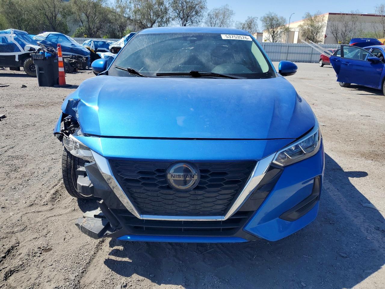 2020 NISSAN SENTRA SV — Фото 5 из 13