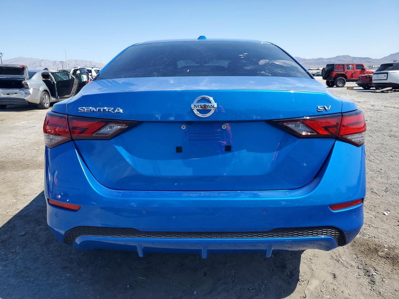 2020 NISSAN SENTRA SV — Фото 6 из 13