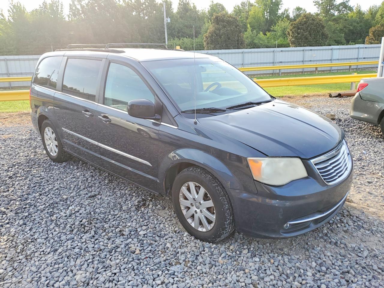 2013 CHRYSLER TOWN & COUNTRY TOURING — Фото 4 из 13