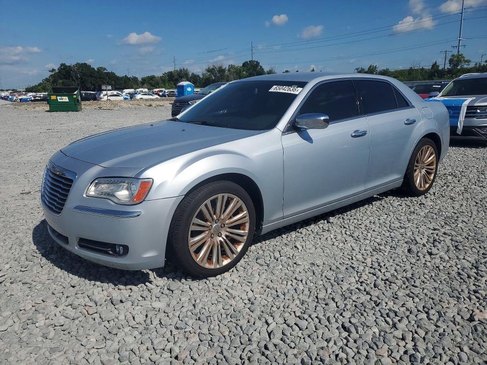 2013 CHRYSLER 300C 2C3CCAEG9DH613238