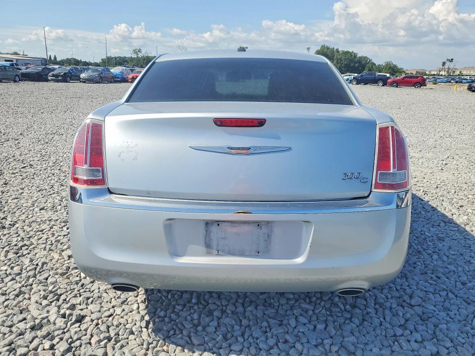 2013 CHRYSLER 300C — Фото 6 из 12