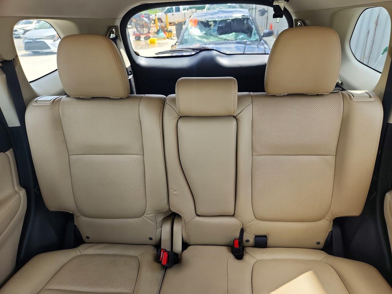 JA4AD3A34GZ010680 2016 MITSUBISHI OUTLANDER photo no. 10