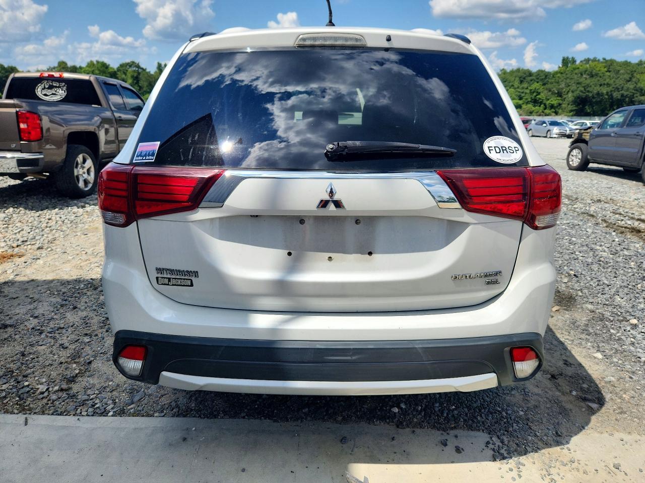 JA4AD3A34GZ010680 2016 MITSUBISHI OUTLANDER photo no. 6