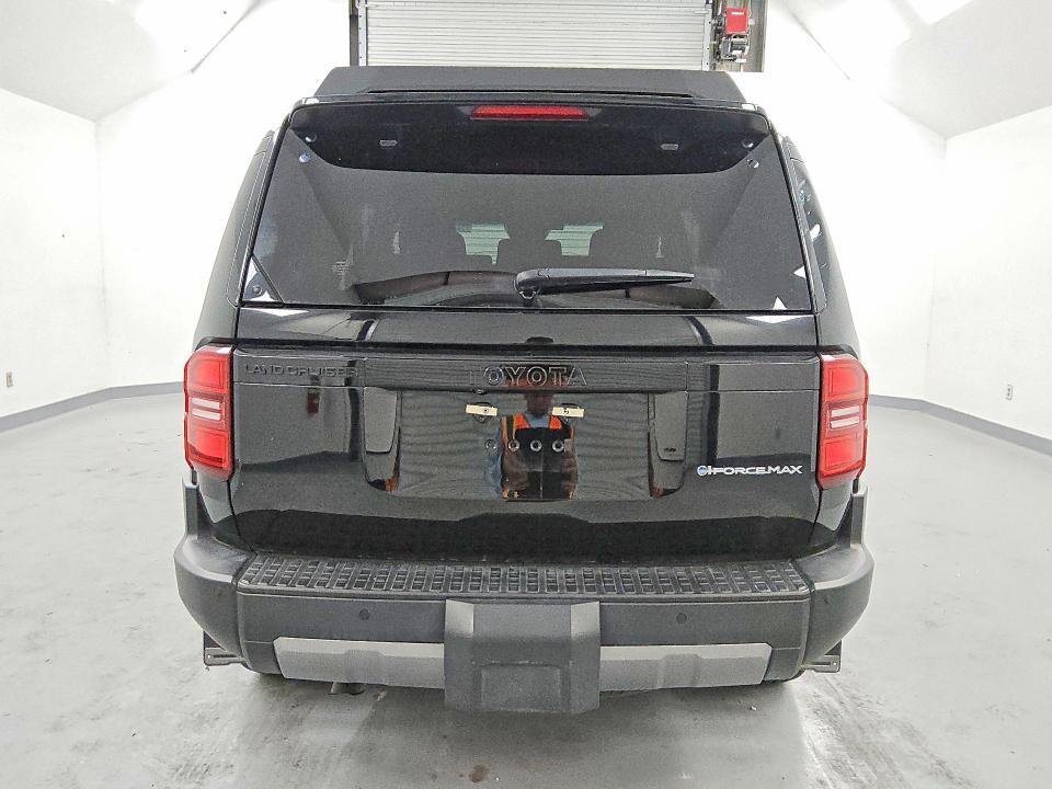 2024 TOYOTA LAND CRUISER FIRST EDITION — Фото 6 из 13
