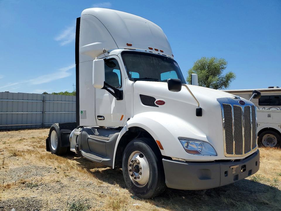2020 PETERBILT 579 SEMI TRUCK — Фото 4 из 13