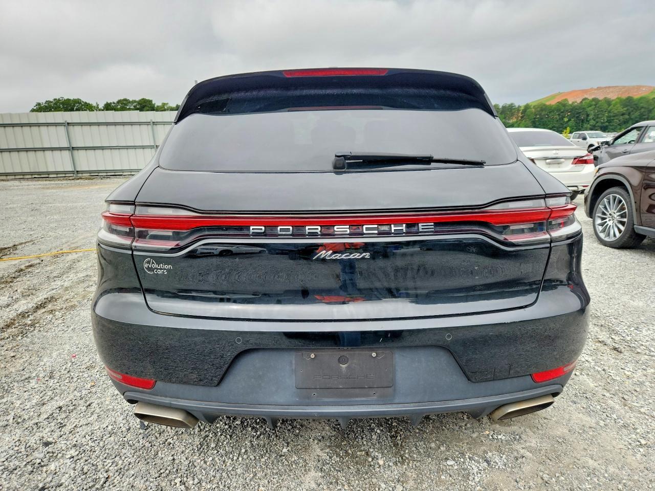 2020 PORSCHE MACAN — Фото 6 из 13