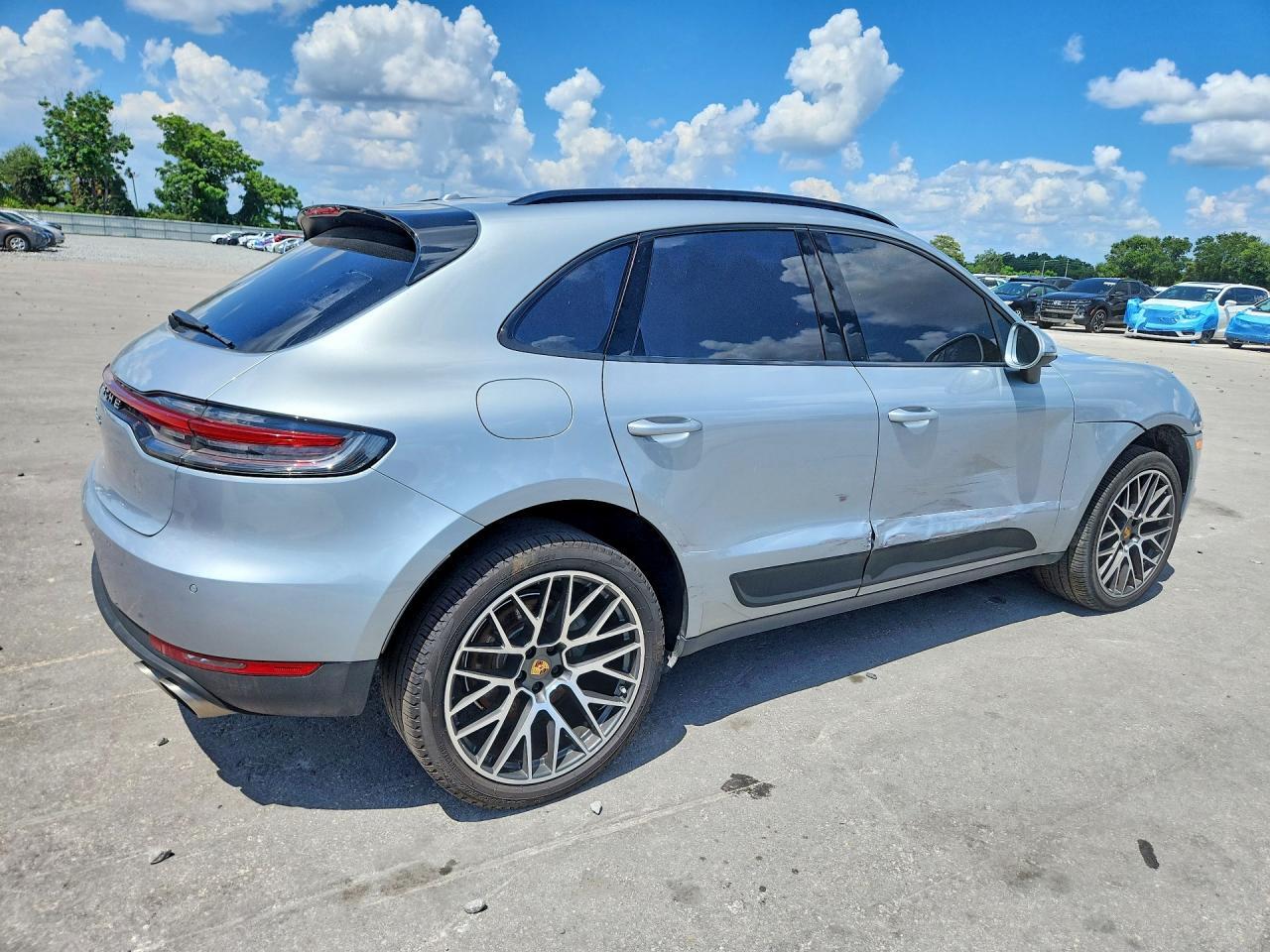 2020 PORSCHE MACAN S — Фото 3 из 13