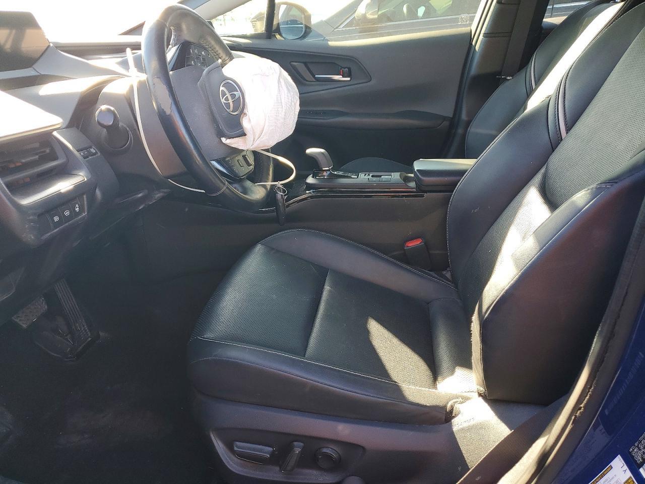 2024 TOYOTA PRIUS XLE — Фото 7 из 12