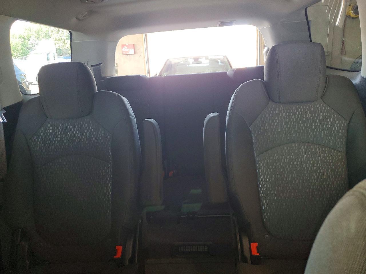 2010 GMC ACADIA SLE — Фото 10 из 13