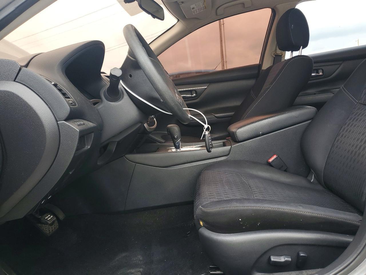 2016 NISSAN ALTIMA 2.5 S — Фото 7 из 12