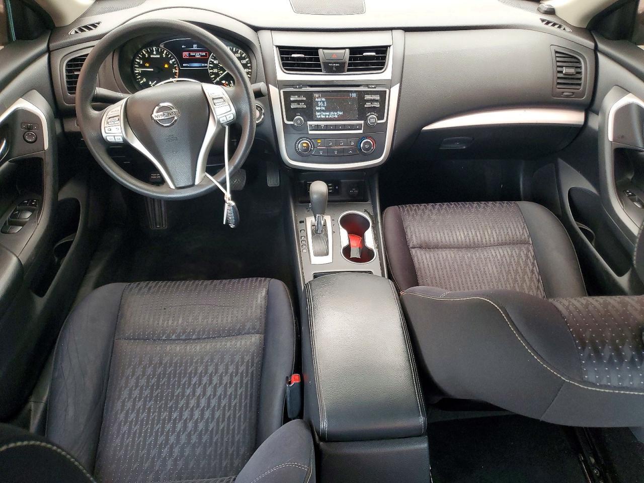 2016 NISSAN ALTIMA 2.5 S — Фото 8 из 12
