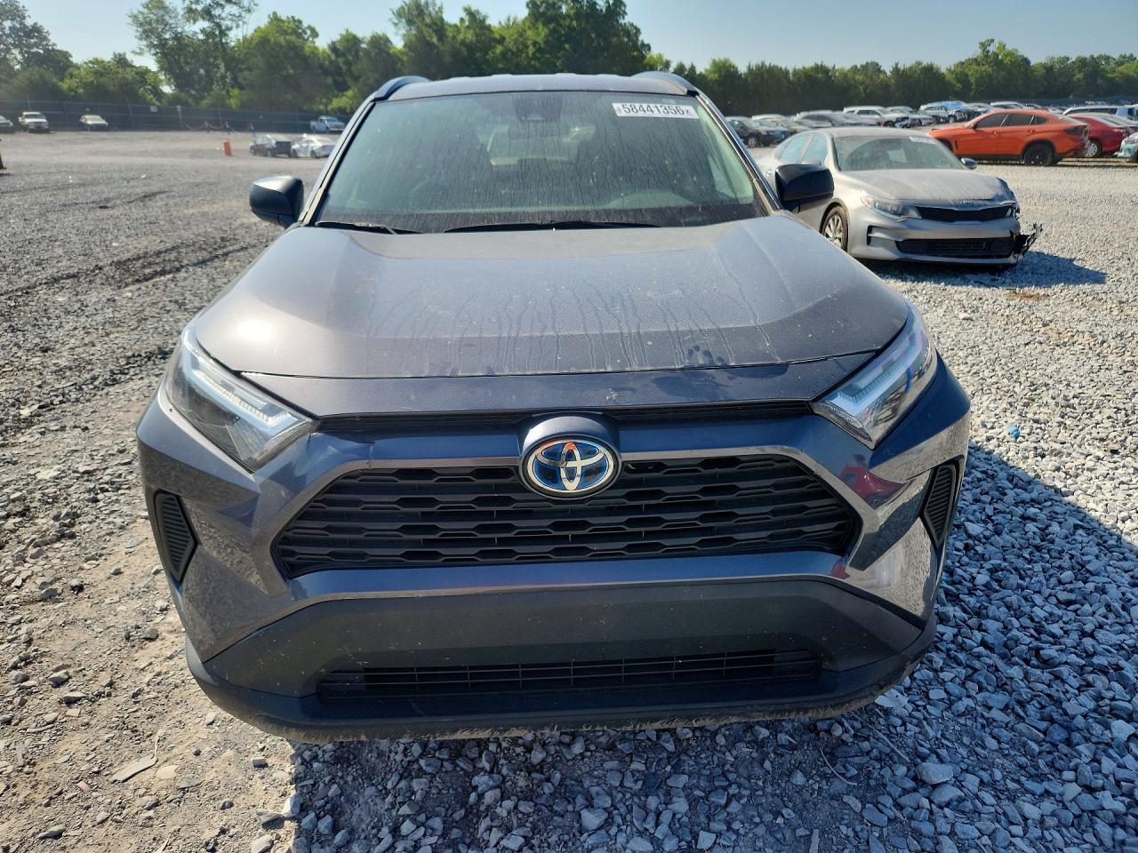 2024 TOYOTA RAV4 LE — Фото 5 из 13