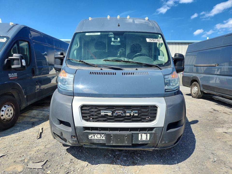 2020 RAM PROMASTER 3500 DELIVERY VAN — Фото 5 из 13