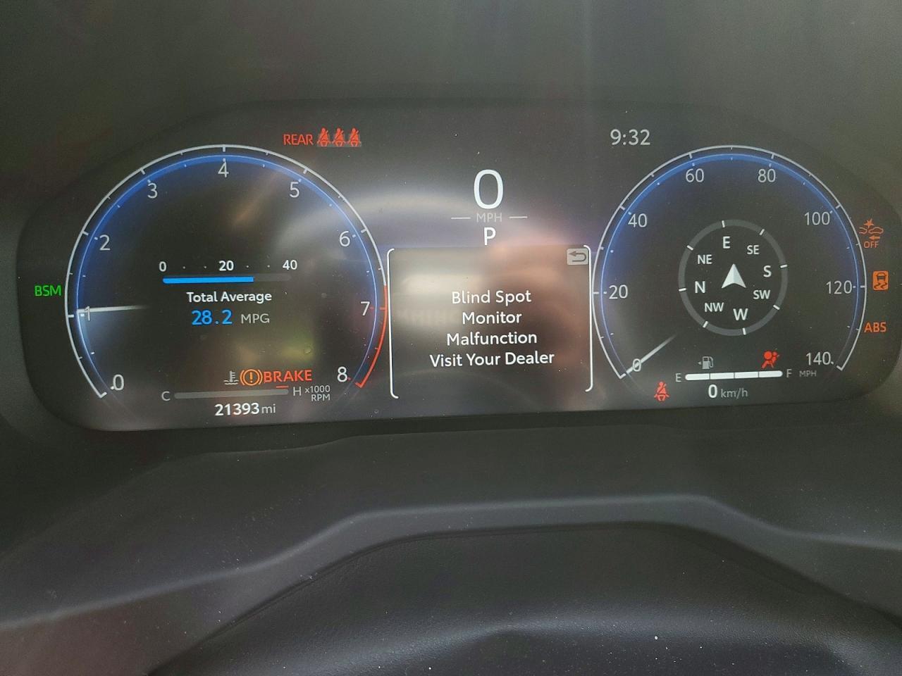 2024 TOYOTA RAV4 LIMITED — Фото 9 из 13