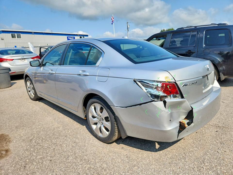 1HGCP2F81AA802409 2010 HONDA ACCORD photo no. 2