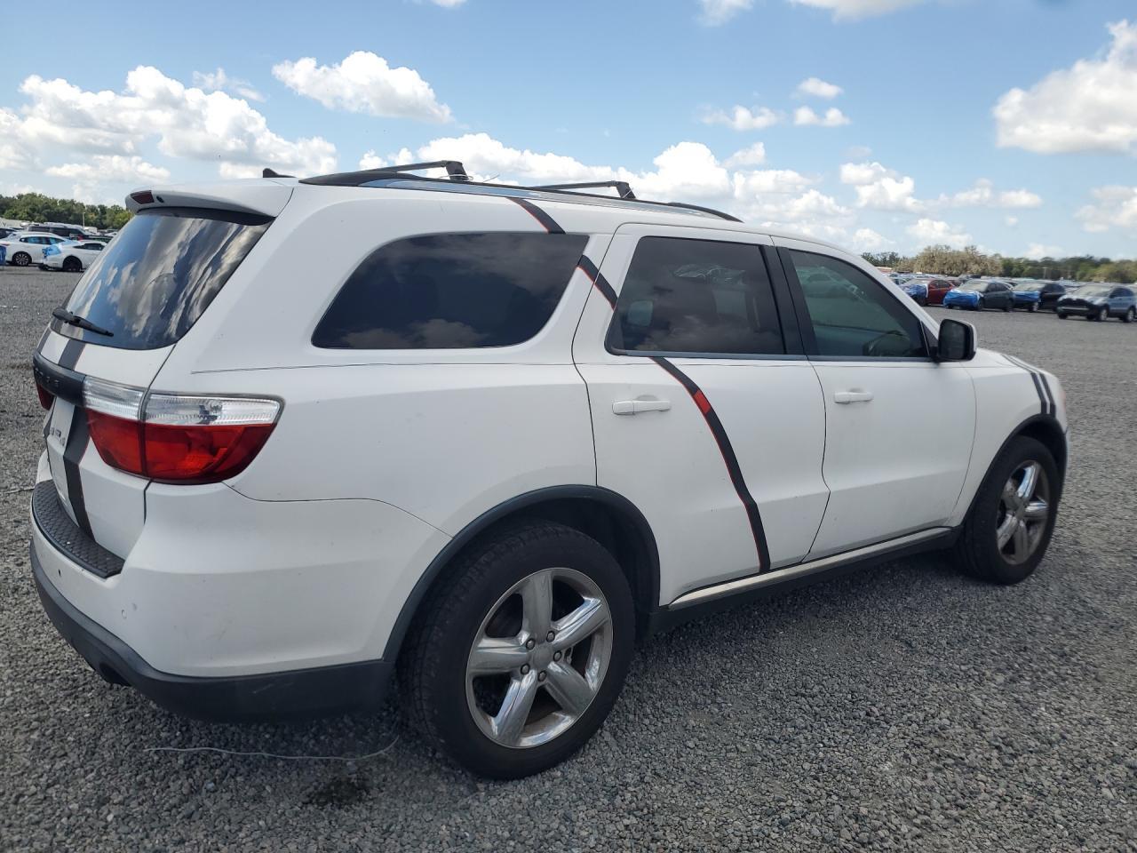2013 DODGE DURANGO SXT — Фото 3 из 13
