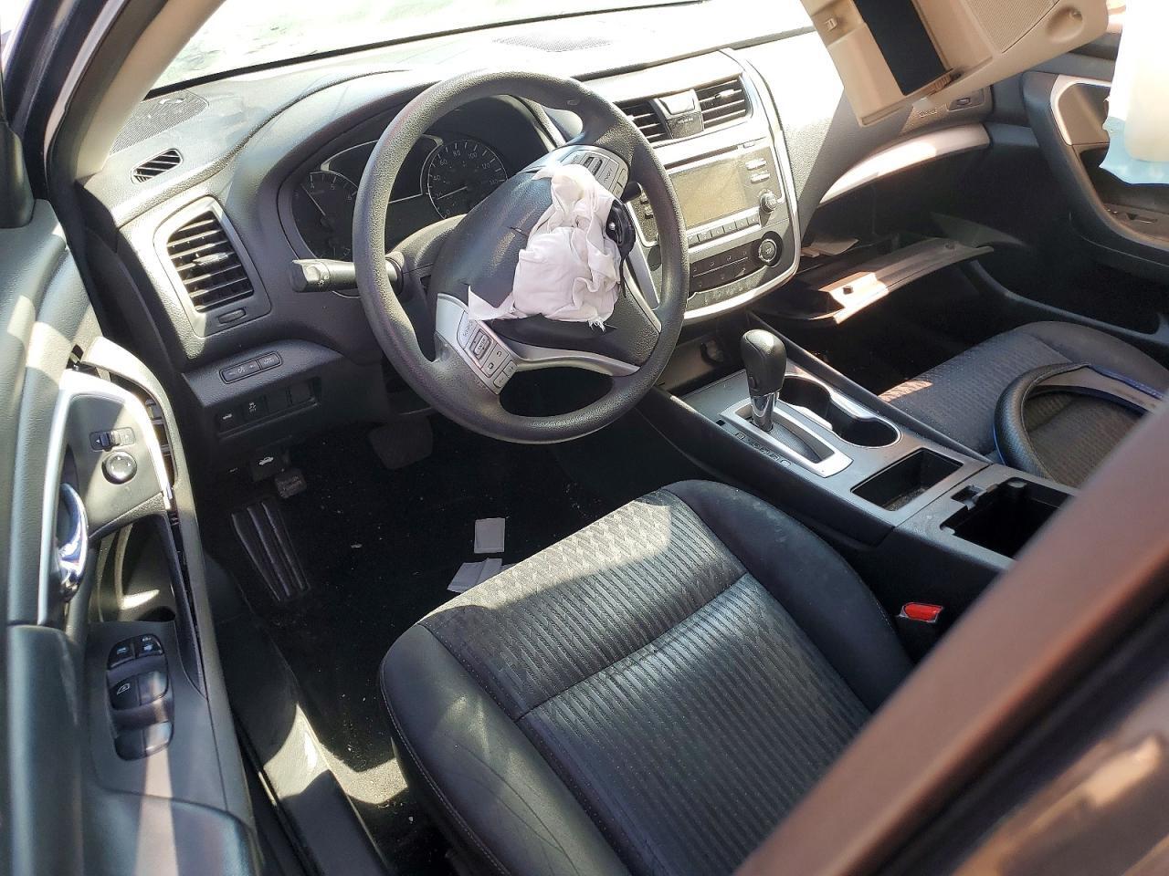2016 NISSAN ALTIMA 2.5 S — Фото 8 из 12