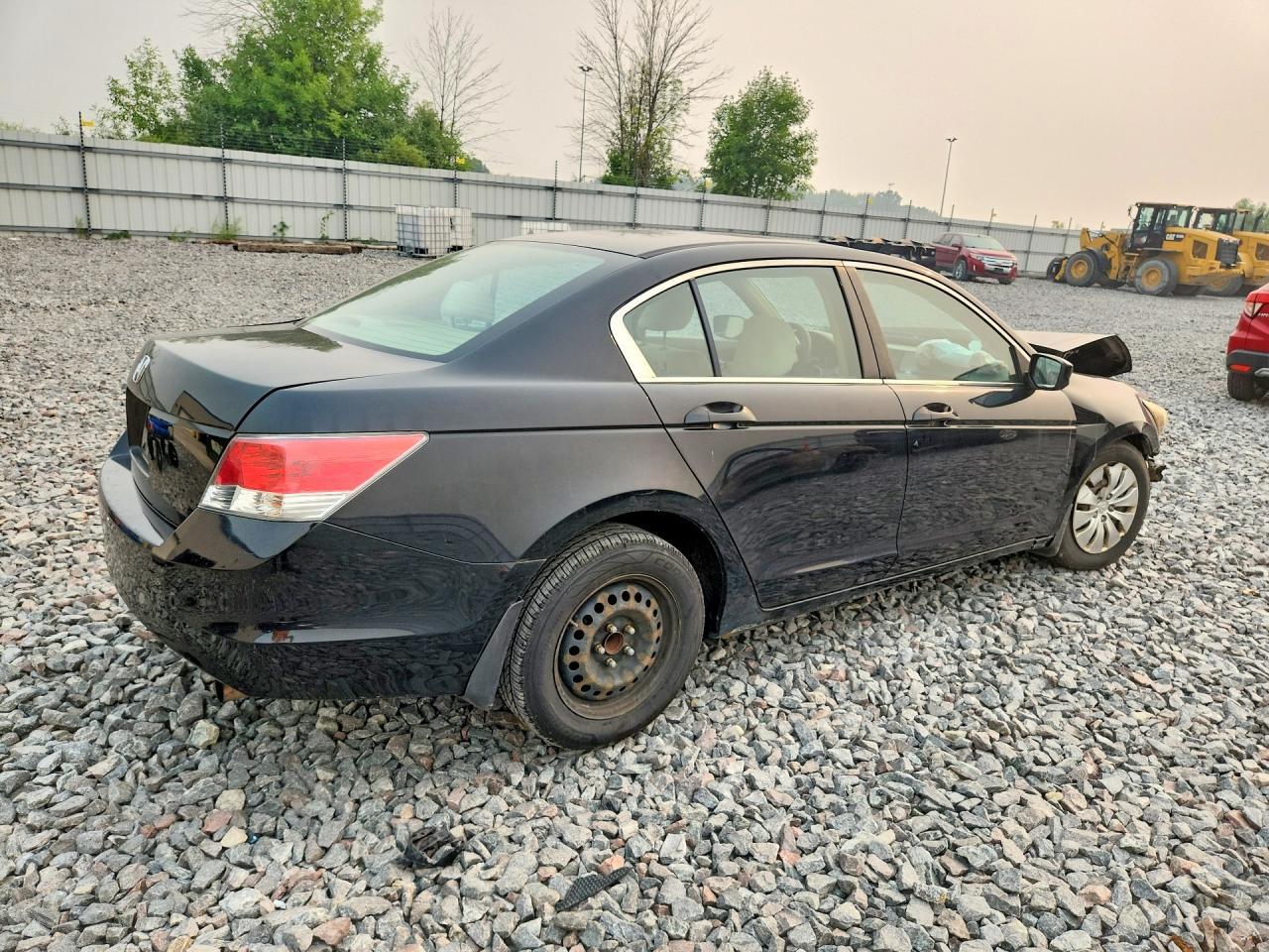 2010 HONDA ACCORD LX — Фото 3 из 12